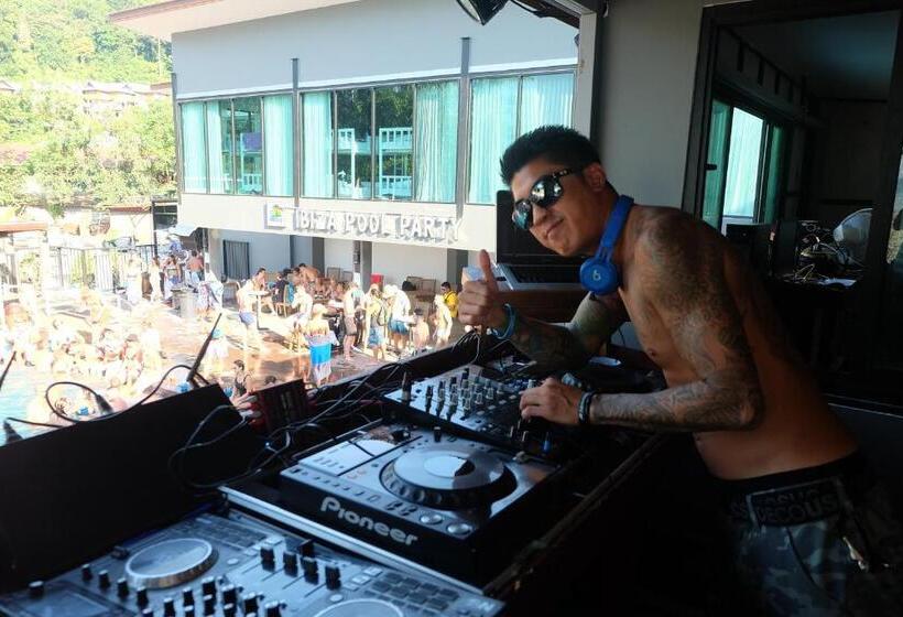 호텔 Ibiza Phi Phi