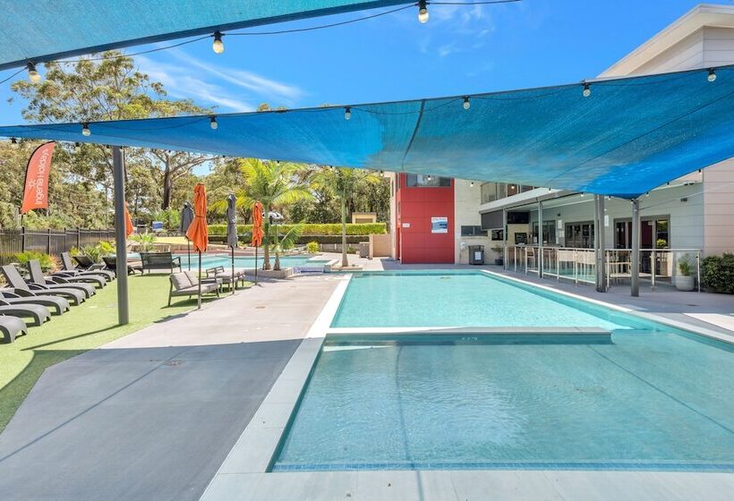 בית מלון כפרי Ingenia Holidays Middle Rock