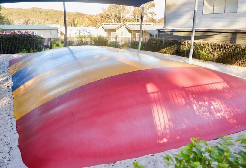 בית מלון כפרי Ingenia Holidays Middle Rock