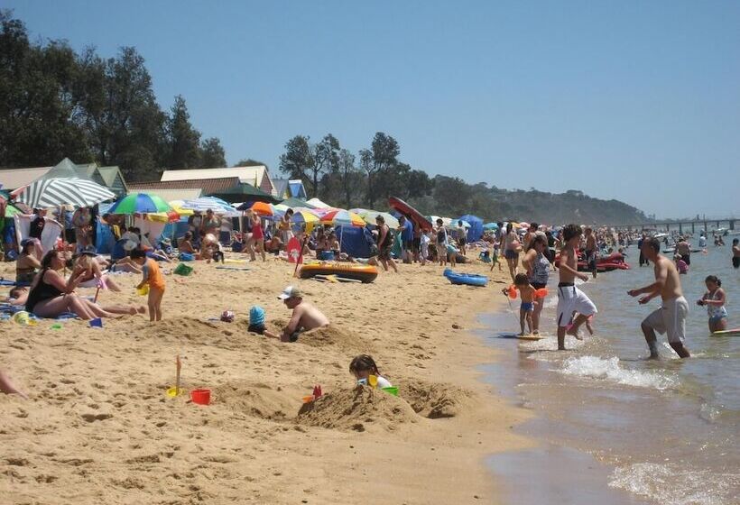 בית מלון כפרי Kangerong Holiday Park