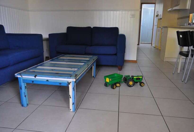 בית מלון כפרי Kangerong Holiday Park