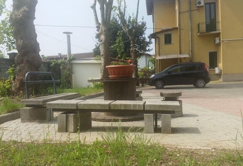 בית מלון כפרי La Pendola