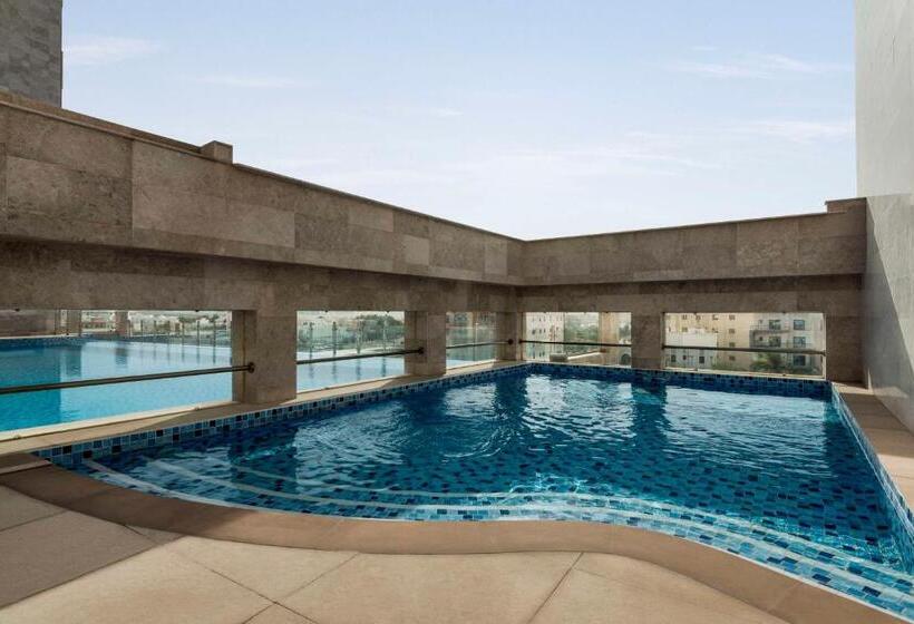 هتل Levatio Suites Muscat, A Member Of Radisson Individuals