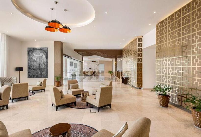 هتل Levatio Suites Muscat, A Member Of Radisson Individuals