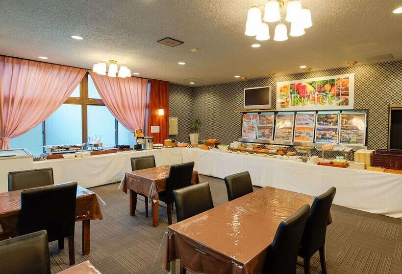 فندق Livemax Resort Kinugawa