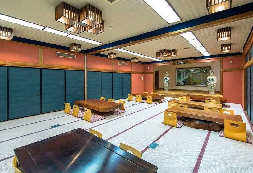 فندق Livemax Resort Kinugawa