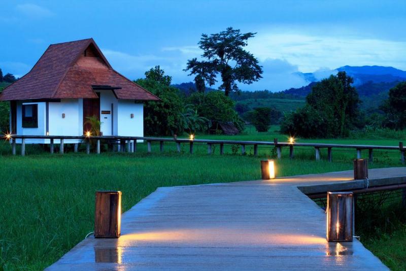 ホテル Manee Dheva Resort And Spa