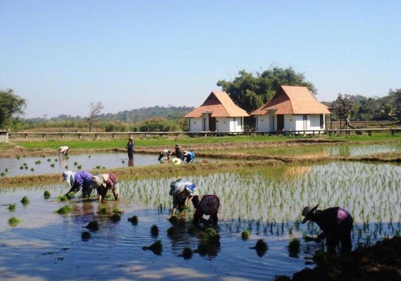 Отель Manee Dheva Resort And Spa