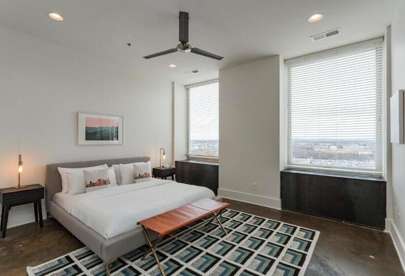 هتل Mint House At The Reserve  Nashville