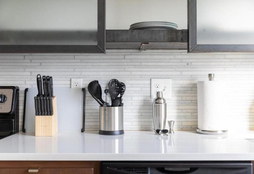 هتل Mint House At The Reserve  Nashville