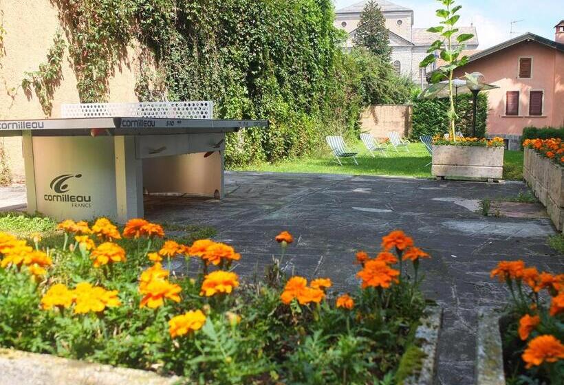 בית מלון כפרי Moderno