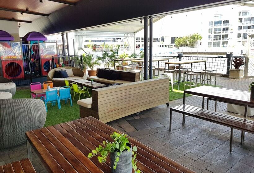 فندق Nightcap At Kawana Waters