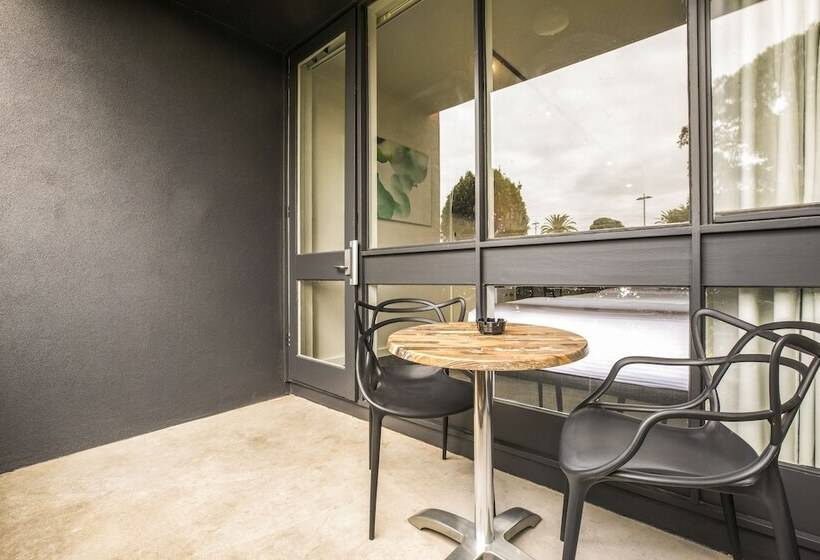 فندق Nightcap At Seaford