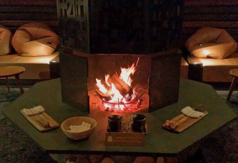 ホテル Niseko Konbu Onsen Tsuruga Moku No Sho