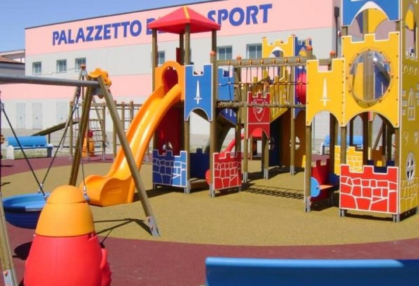 בית מלון כפרי Novarello Resort & Spa