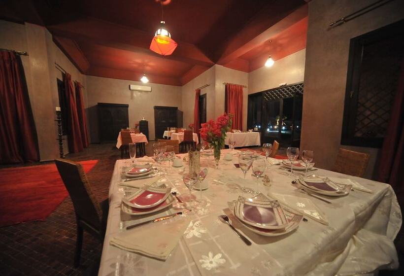 هتل Palais Masandoïa