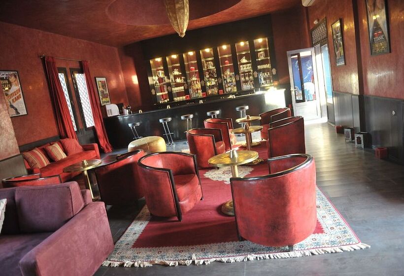 هتل Palais Masandoïa