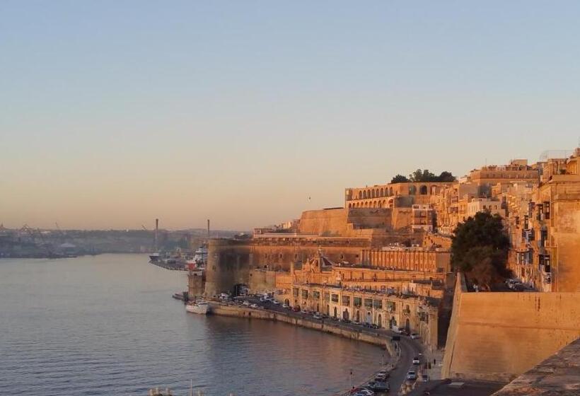 هتل Palazzo Consiglia Ik Collection