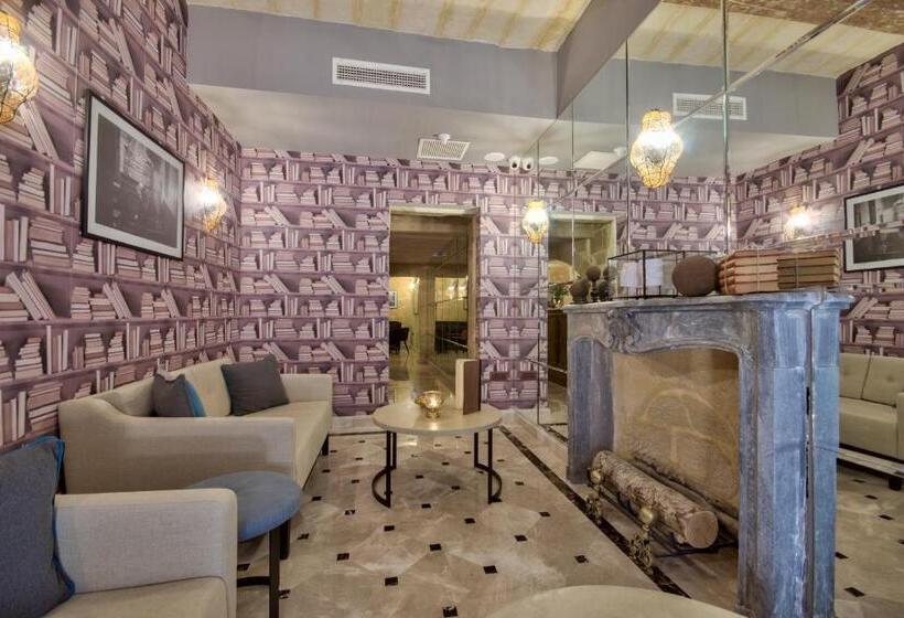 هتل Palazzo Consiglia Ik Collection