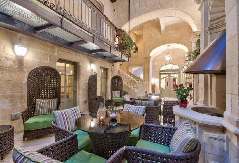 هتل Palazzo Consiglia Ik Collection