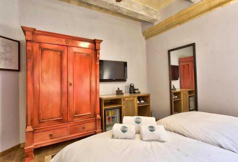 هتل Palazzo Consiglia Ik Collection