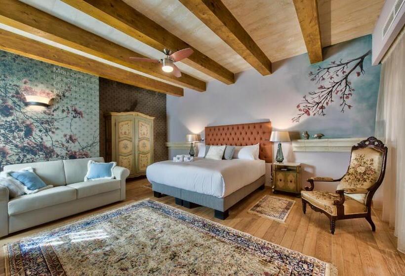 هتل Palazzo Consiglia Ik Collection