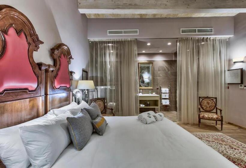 هتل Palazzo Consiglia Ik Collection