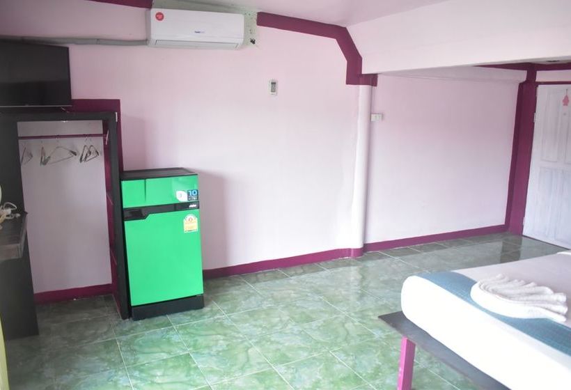 호텔 Phi Phi Beach Front Resort