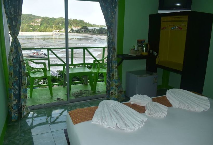 호텔 Phi Phi Beach Front Resort