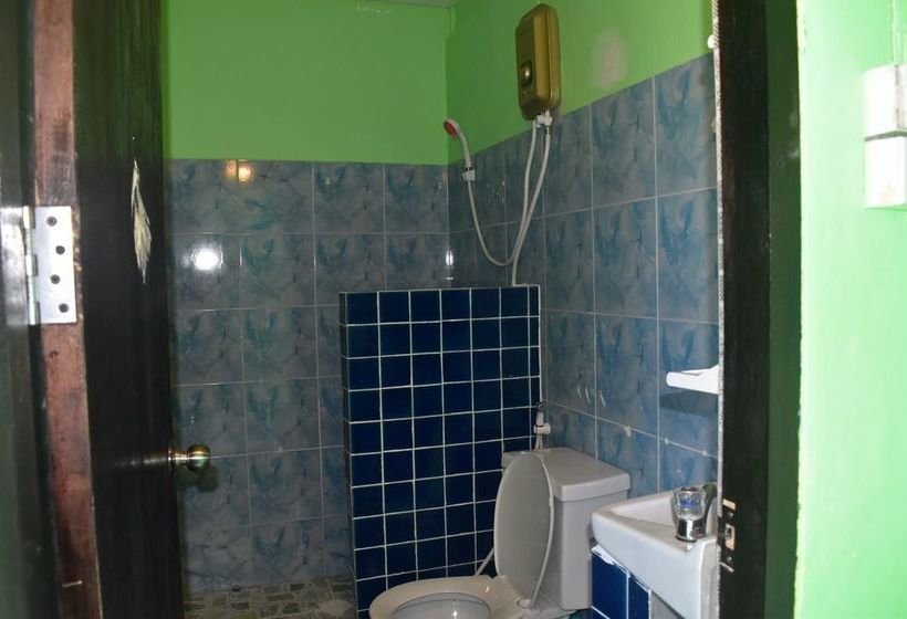 호텔 Phi Phi Beach Front Resort