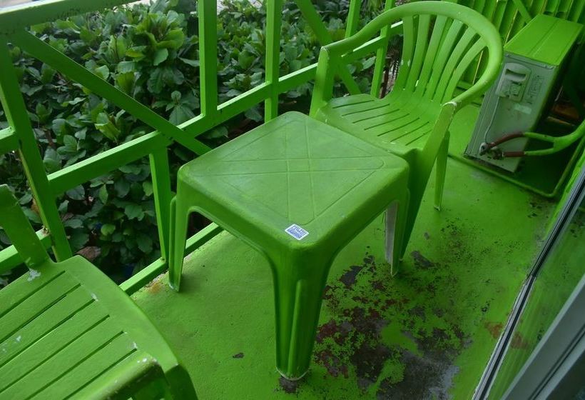 호텔 Phi Phi Beach Front Resort