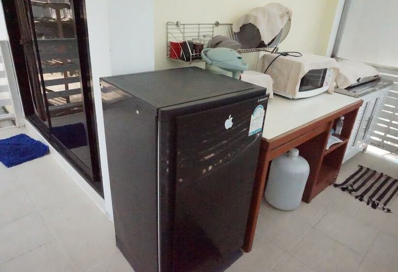 Отель Pine Bungalow