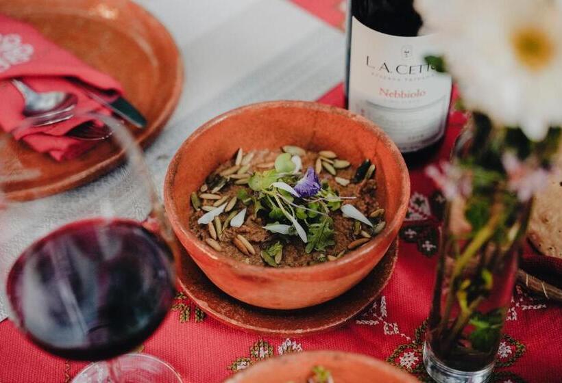 هتل Posada San Juan