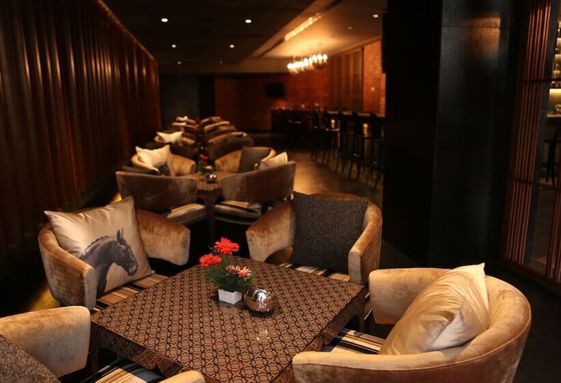 Pride Plaza Hotel, Aerocity New Delhi