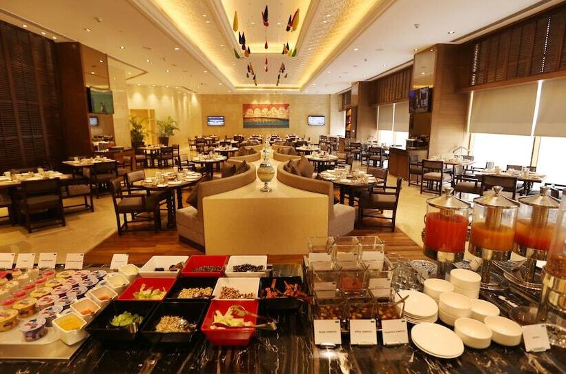 Pride Plaza Hotel, Aerocity New Delhi