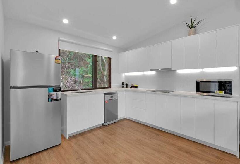 בית מלון כפרי Reflections Seal Rocks   Holiday Park