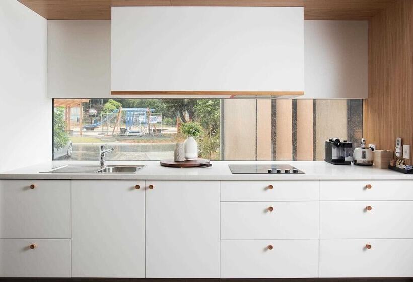 בית מלון כפרי Reflections Seal Rocks   Holiday Park