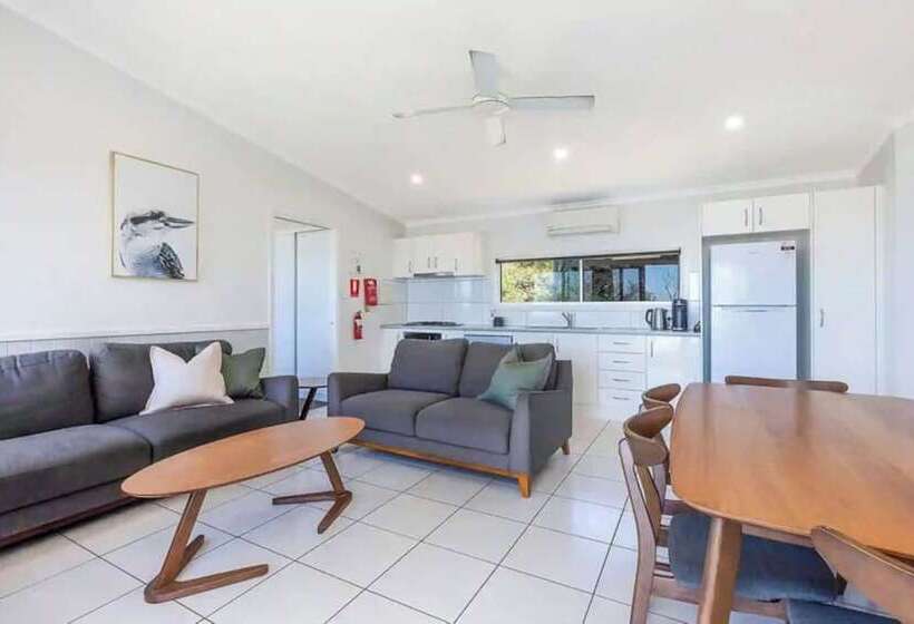 בית מלון כפרי Reflections Seal Rocks   Holiday Park