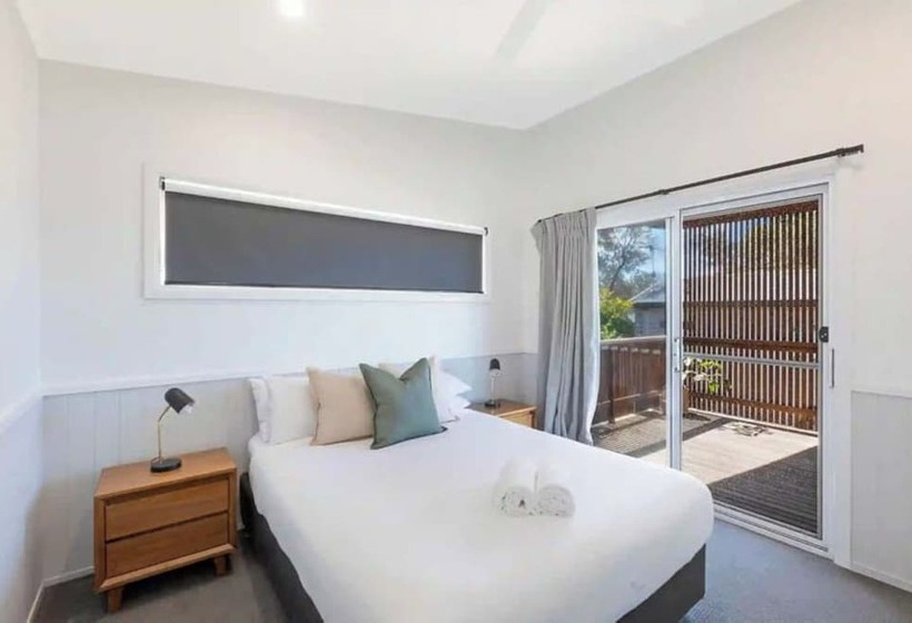 בית מלון כפרי Reflections Seal Rocks   Holiday Park