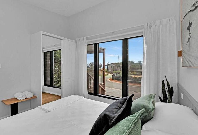 בית מלון כפרי Reflections Seal Rocks   Holiday Park