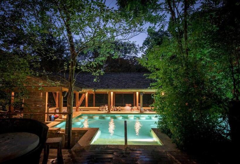 Rio Perdido Hotel & Thermal River