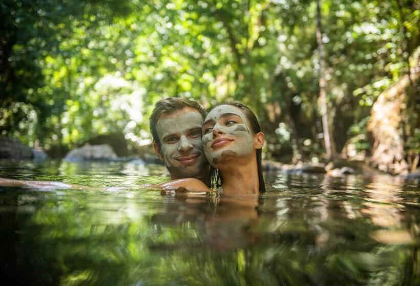 Rio Perdido Hotel & Thermal River