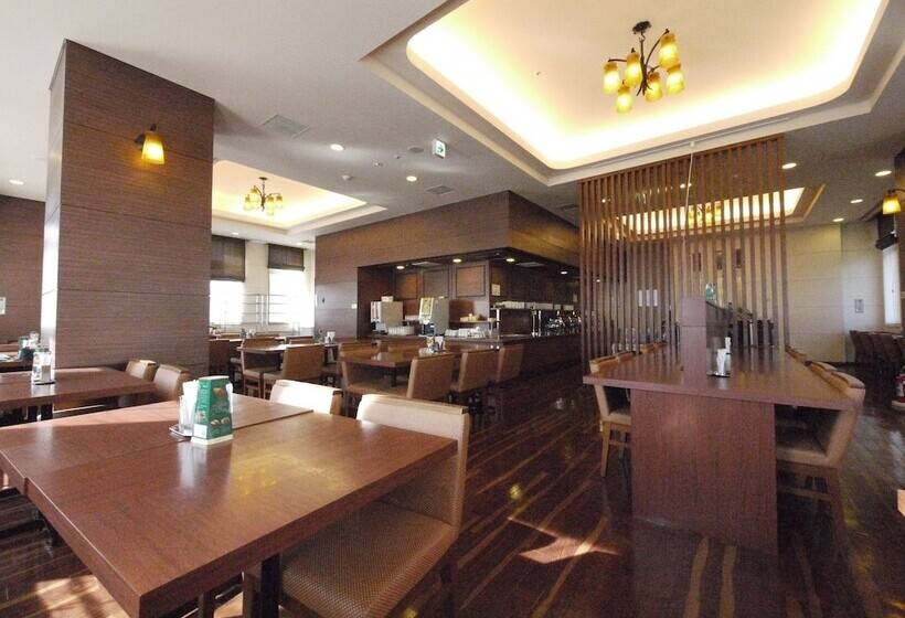 בית מלון כפרי Route Inn Higashimuroran Ekimae