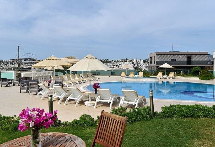 בית מלון כפרי Royal Palm Residence