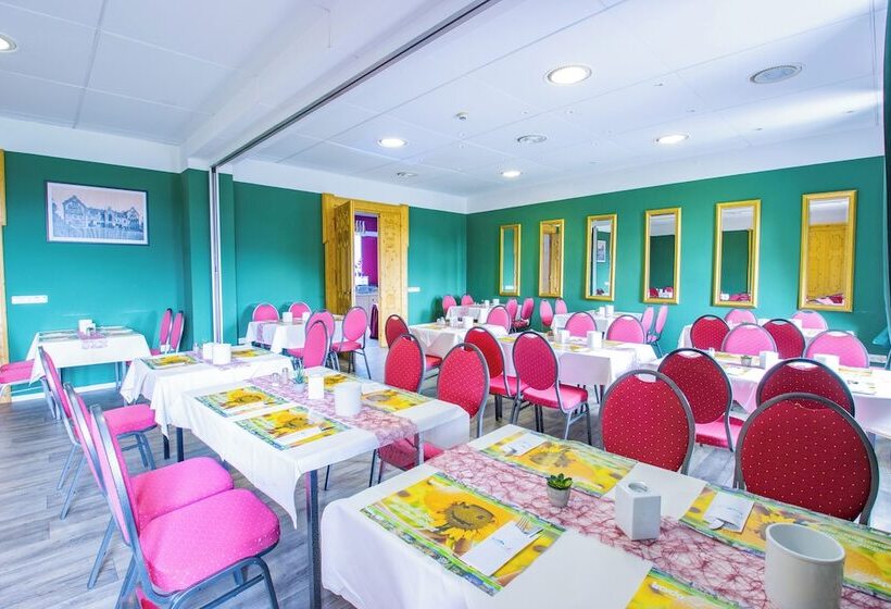 فندق Schloss Nebra