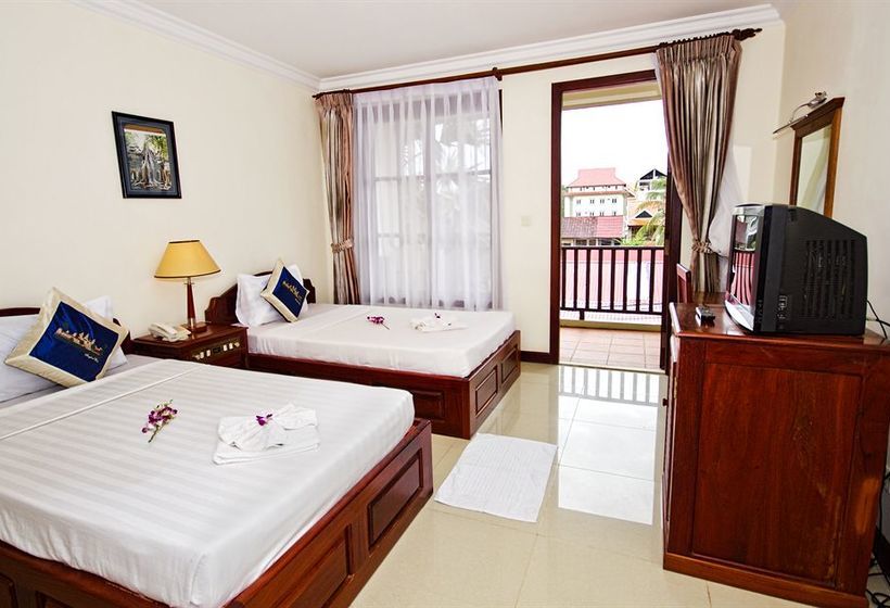 هتل Shadow Angkor Villa