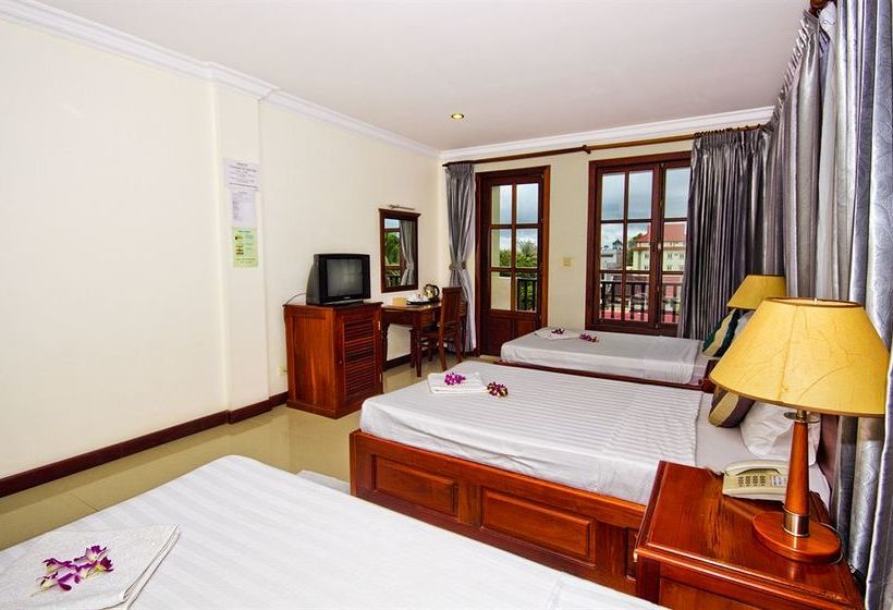 هتل Shadow Angkor Villa