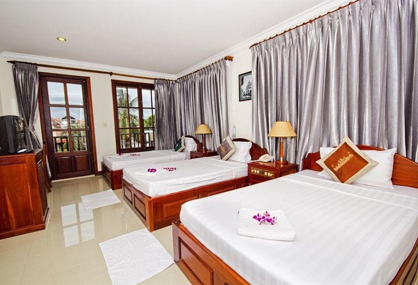 هتل Shadow Angkor Villa