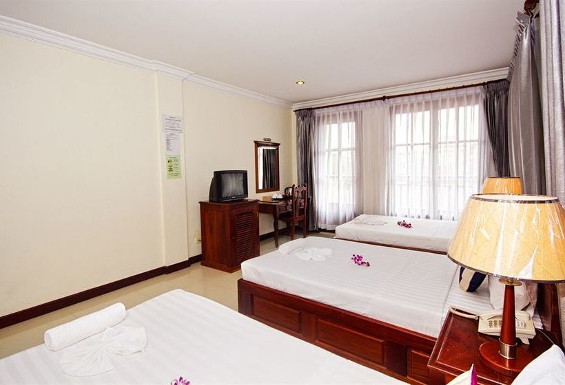 هتل Shadow Angkor Villa