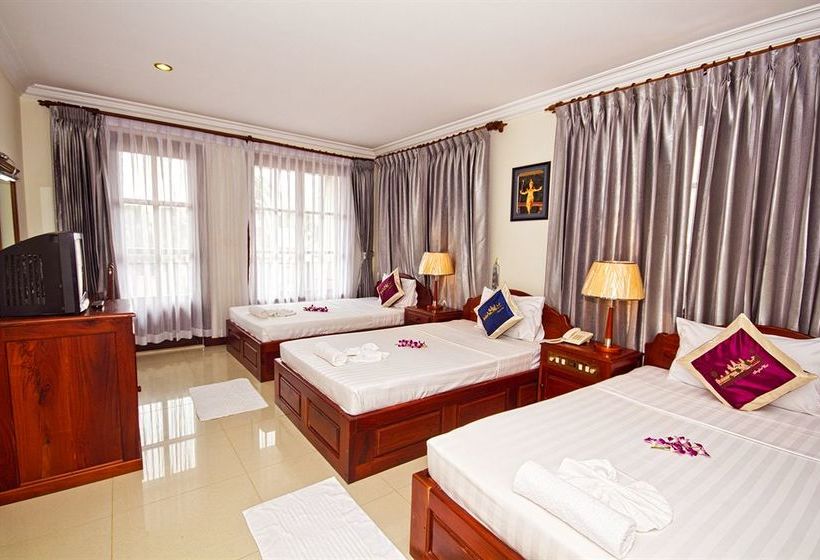 هتل Shadow Angkor Villa